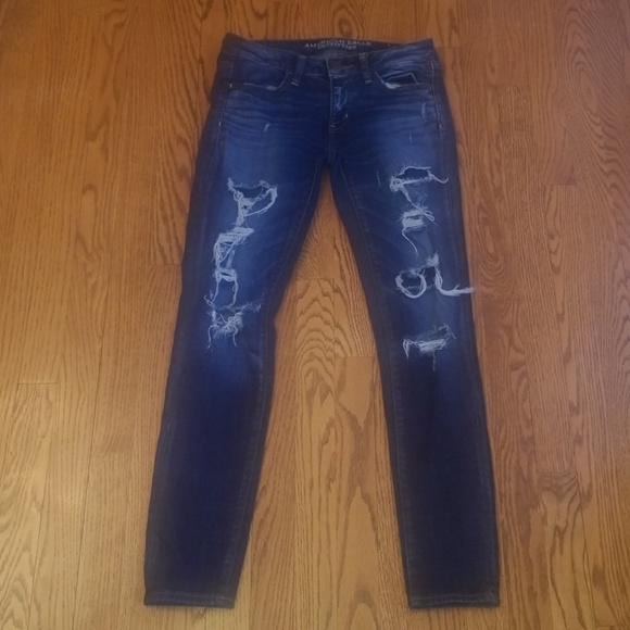 American Eagle Outfitters Denim - America Eagle dark wash ripped jeggings size 4